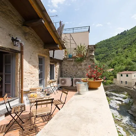 Apartment Aromi Nel Borgo Zuccarello